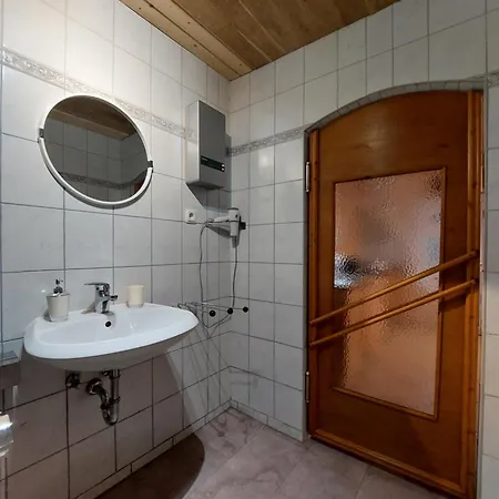 公寓 Waldresidenz Am Tollensesee