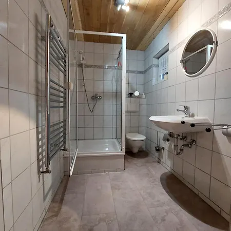 Waldresidenz Am Tollensesee 公寓 新勃兰登堡